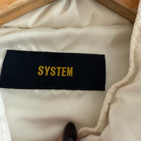 SYSTEM 1990 | White Down Puffer Coat with Fur Trimmed Hood | Small - Picture 3 of 10